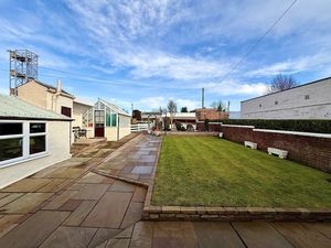 Photo 6- click for photo gallery